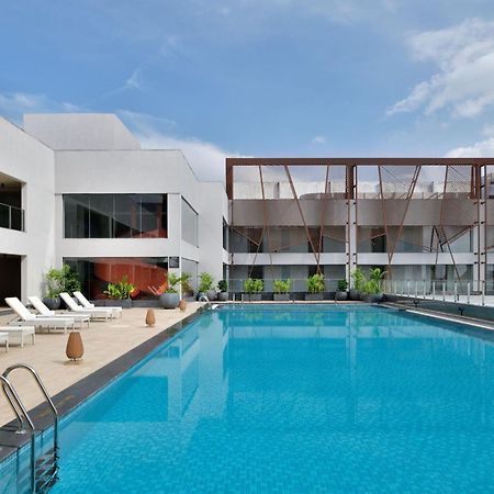 מלון The Artiste, Kochi, A Tribute Portfolio By Marriott מראה חיצוני תמונה